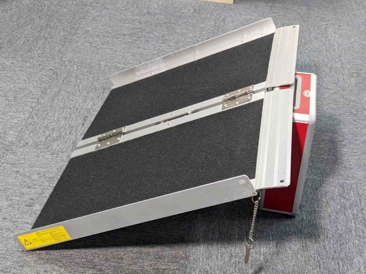 Lightweight Wheel Chair Ramp Non-Slip Aluminum Ramp for Home Loading Capacity 600lbs