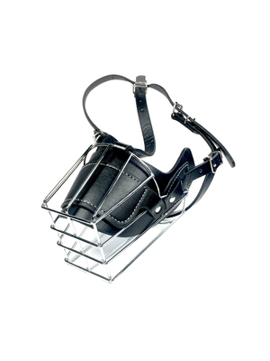 2023 Sustainable Dog Muzzle Metal Leather for Breathable Design